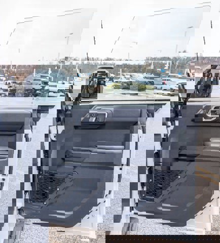 New 2025 Ford Bronco Outer Banks image 61