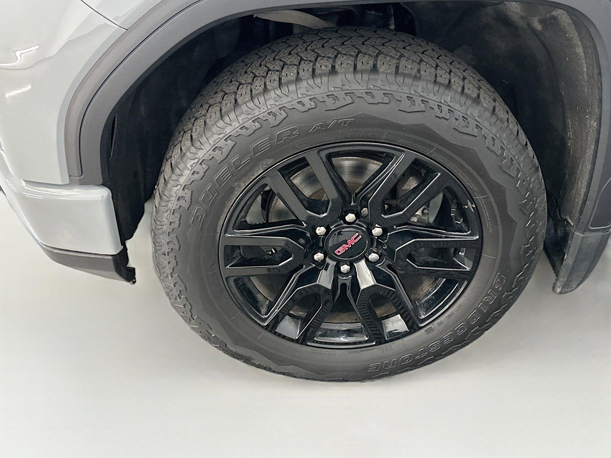 Used 2024 GMC Sierra 1500 Elevation image 11