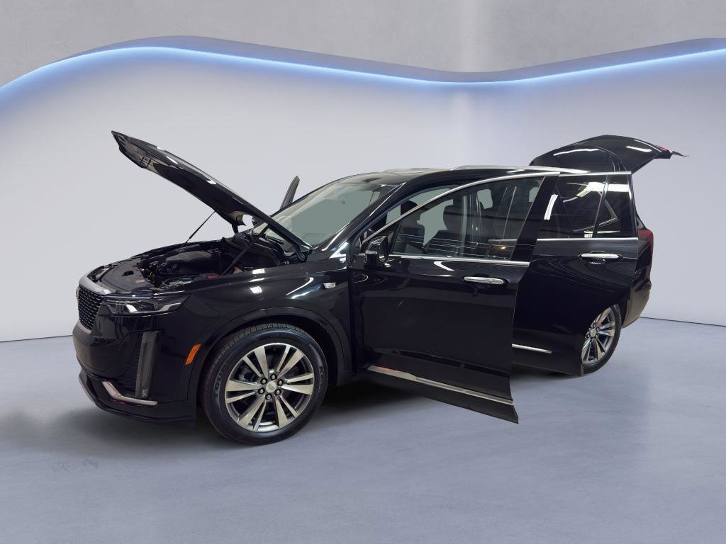 Used 2021 Cadillac XT6 Premium Luxury image 9