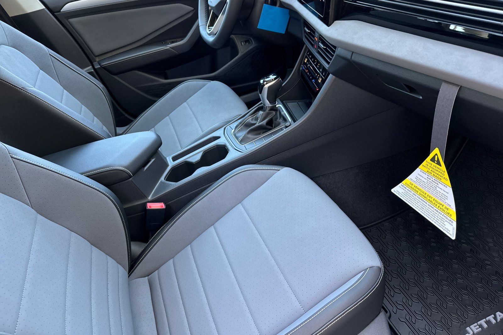 New 2026 Volkswagen Jetta SE FWD image 15