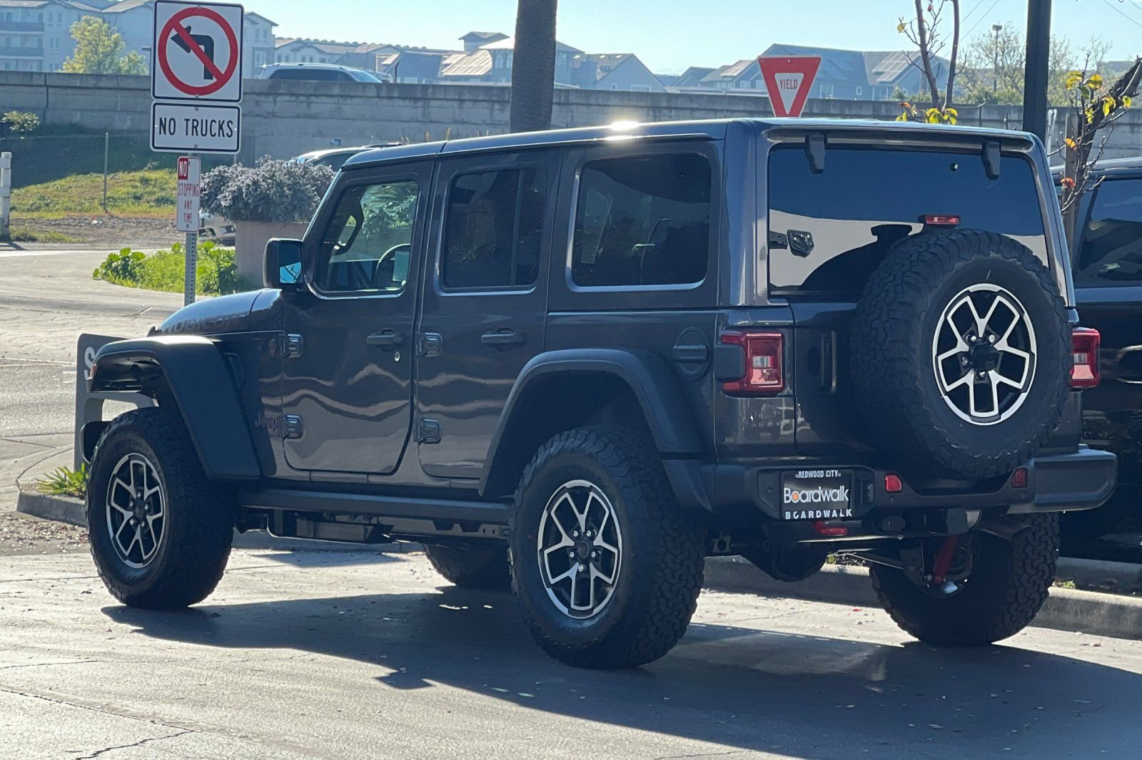 New 2026 Jeep Wrangler Unlimited Rubicon w/ Safety Group image 6