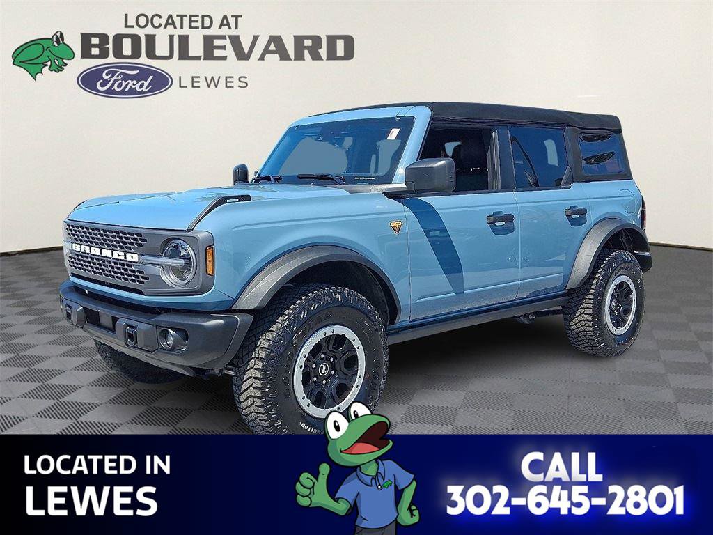 Used 2023 Ford Bronco Badlands w/ Sasquatch Package image 1