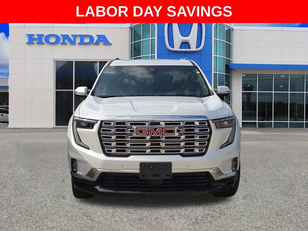 Used 2025 GMC Acadia Denali w/ Super Cruise Package FWD image 9