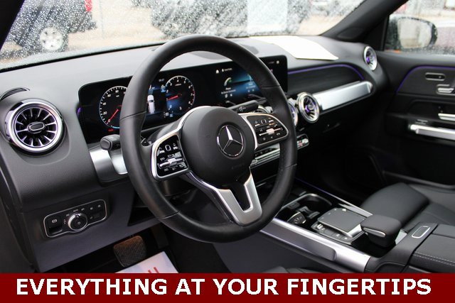 Used 2023 Mercedes-Benz GLB 250 4MATIC image 13