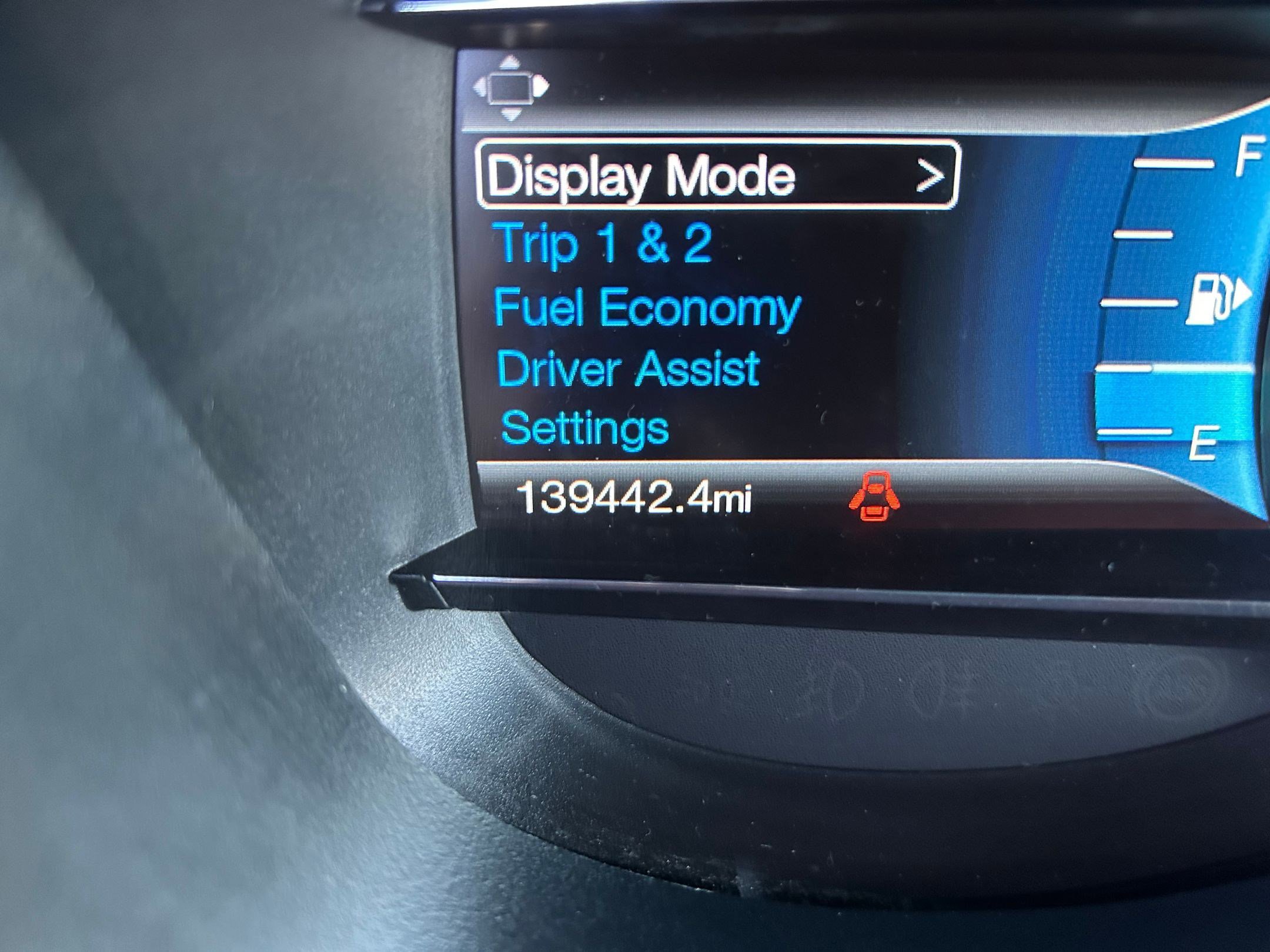 Used 2016 Ford Explorer XLT w/ Equipment Group 202A AWD/4WD image 17