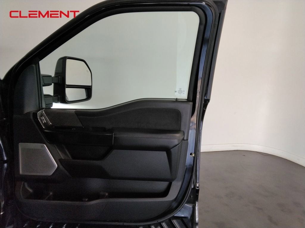 Used 2023 Ford F150 Platinum w/ FX4 Off-Road Package image 38