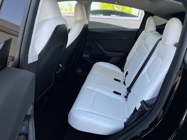 Used 2023 Tesla Model Y Long Range AWD/4WD image 27