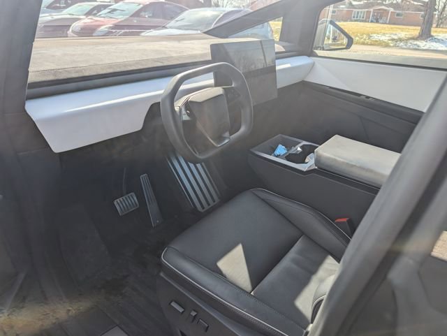 Used 2024 Tesla Cybertruck Cyberbeast image 14