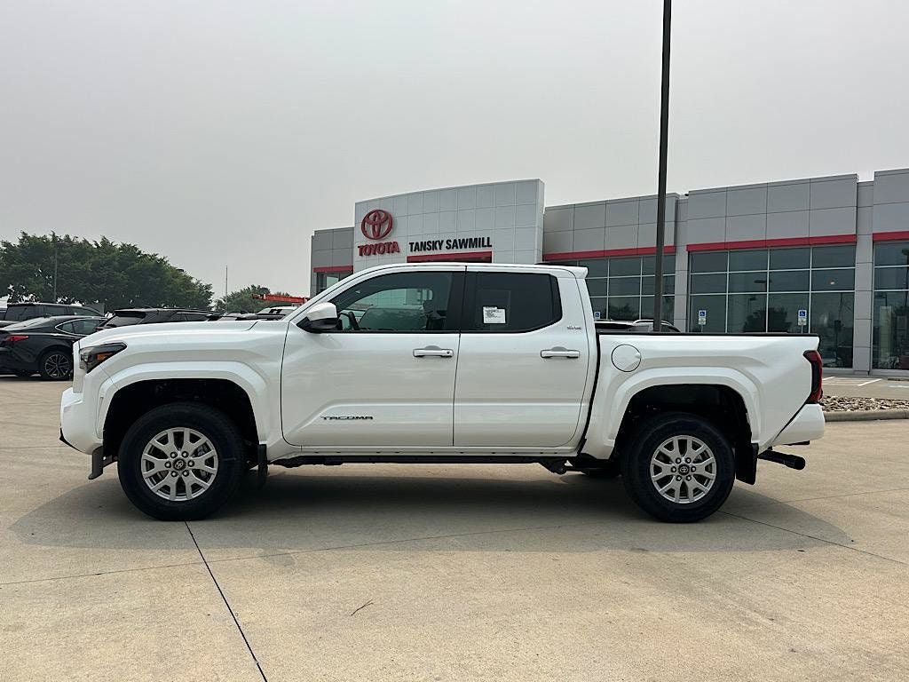 New 2026 Toyota Tacoma SR5 AWD/4WD image 2
