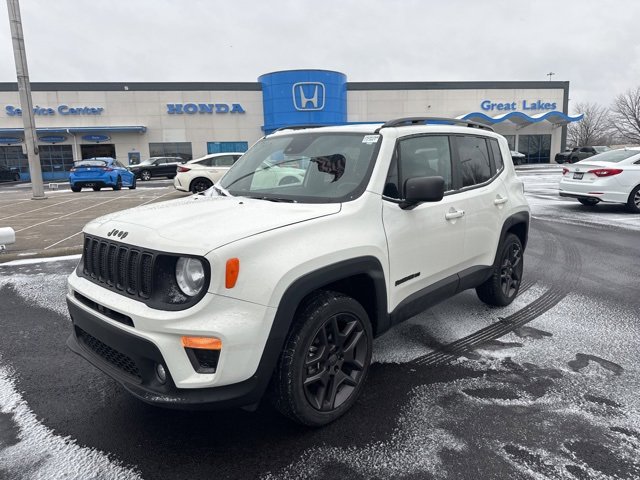 Used 2021 Jeep Renegade Latitude image 1