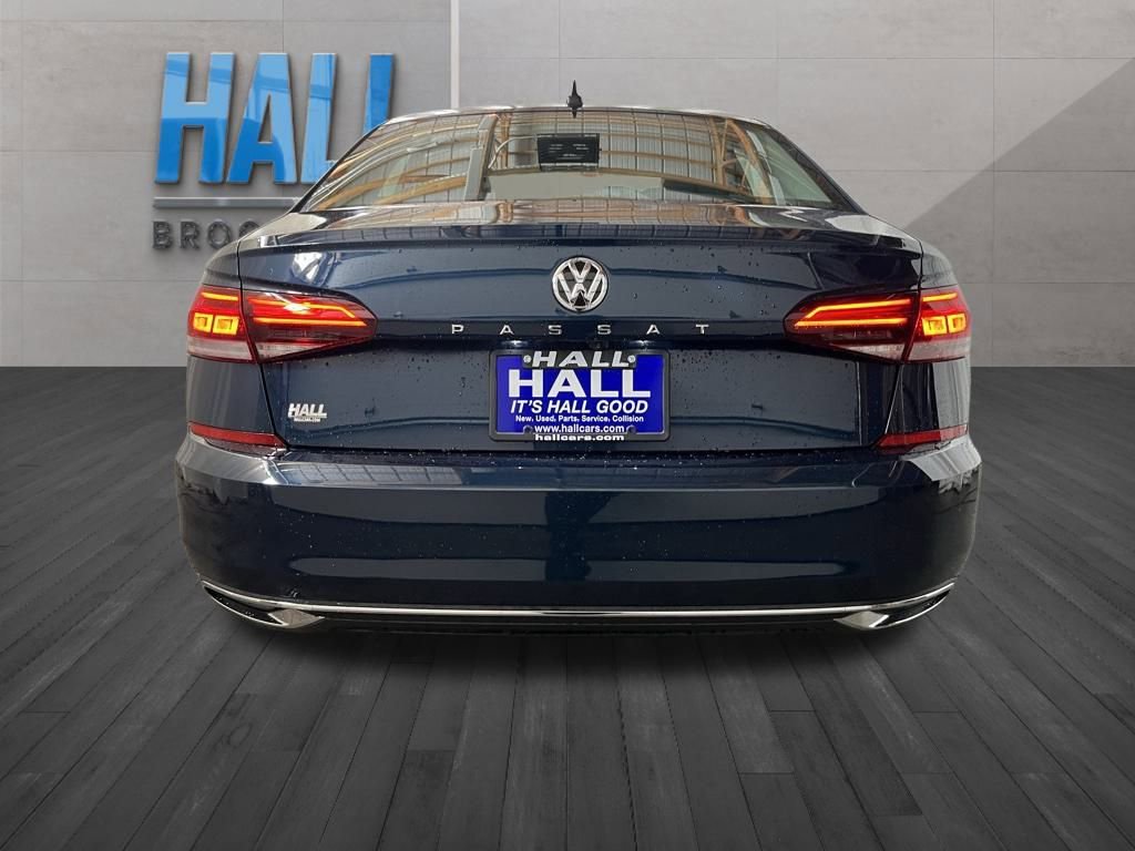 Certified 2021 Volkswagen Passat 2.0T S image 5