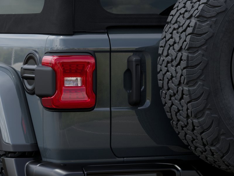 New 2025 Jeep Wrangler Rubicon AWD/4WD image 35