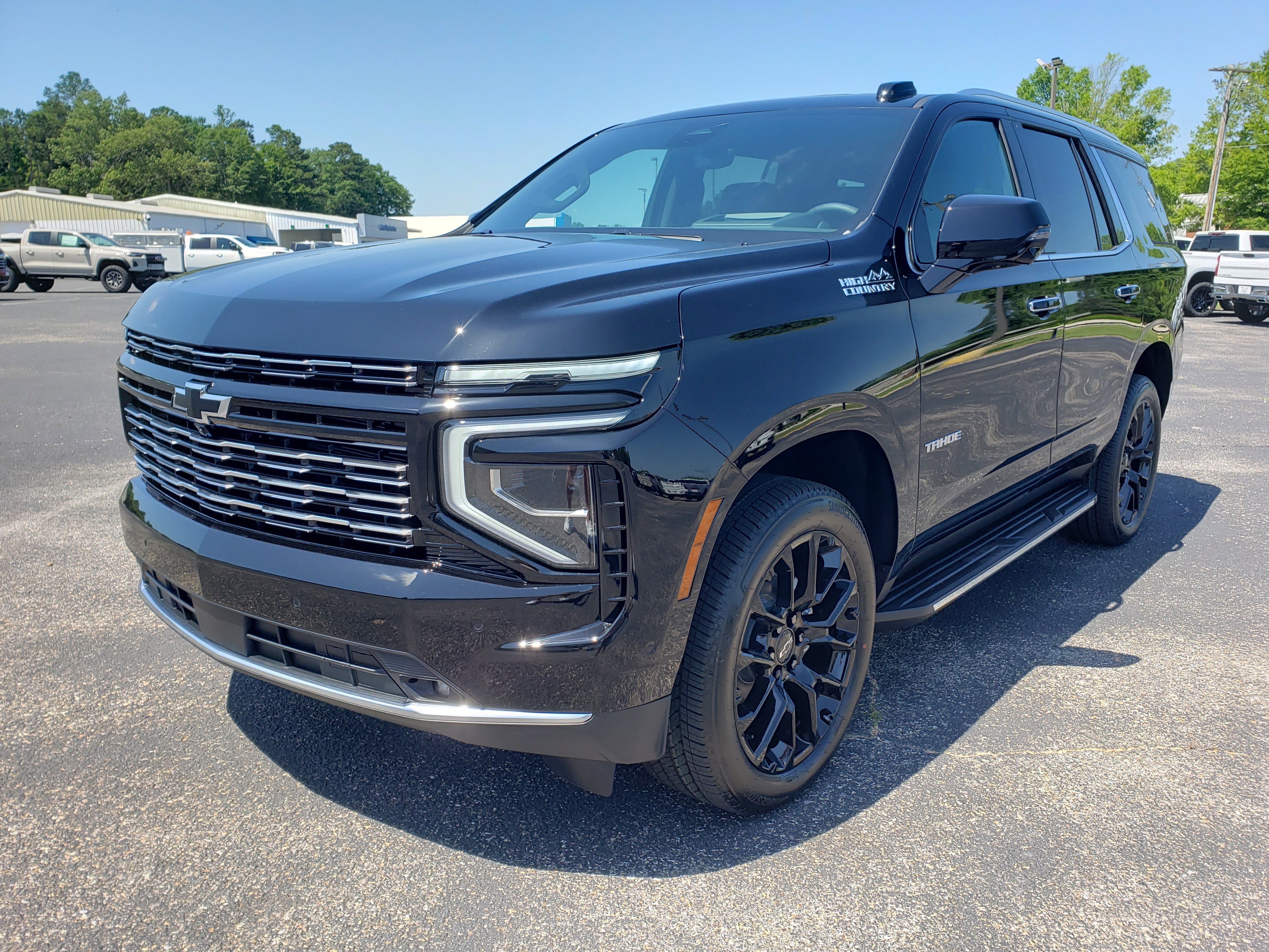 New 2026 Chevrolet Tahoe High Country w/ Sun And Tow Package AWD/4WD image 2
