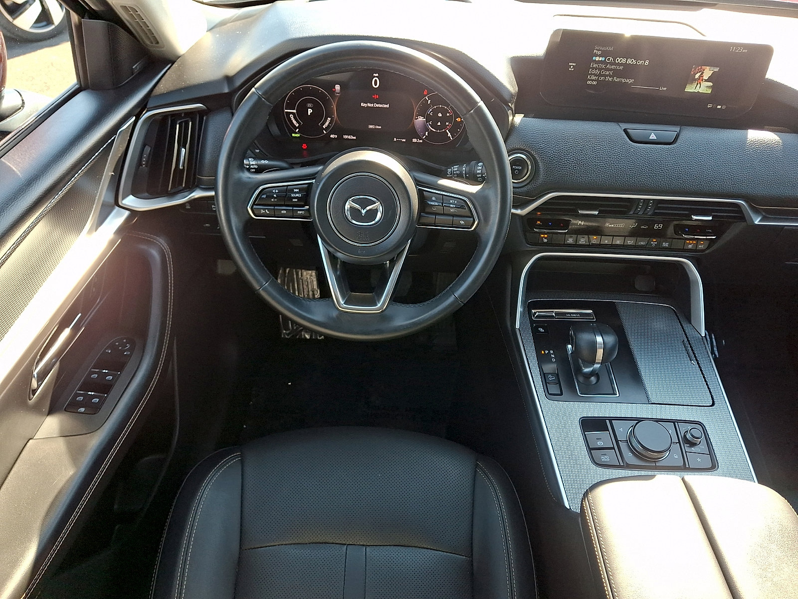 Certified 2024 MAZDA CX-90 Plug-In Hybrid w/ Premium Pkg image 14