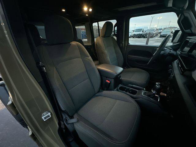 Certified 2025 Jeep Wrangler Willys image 25