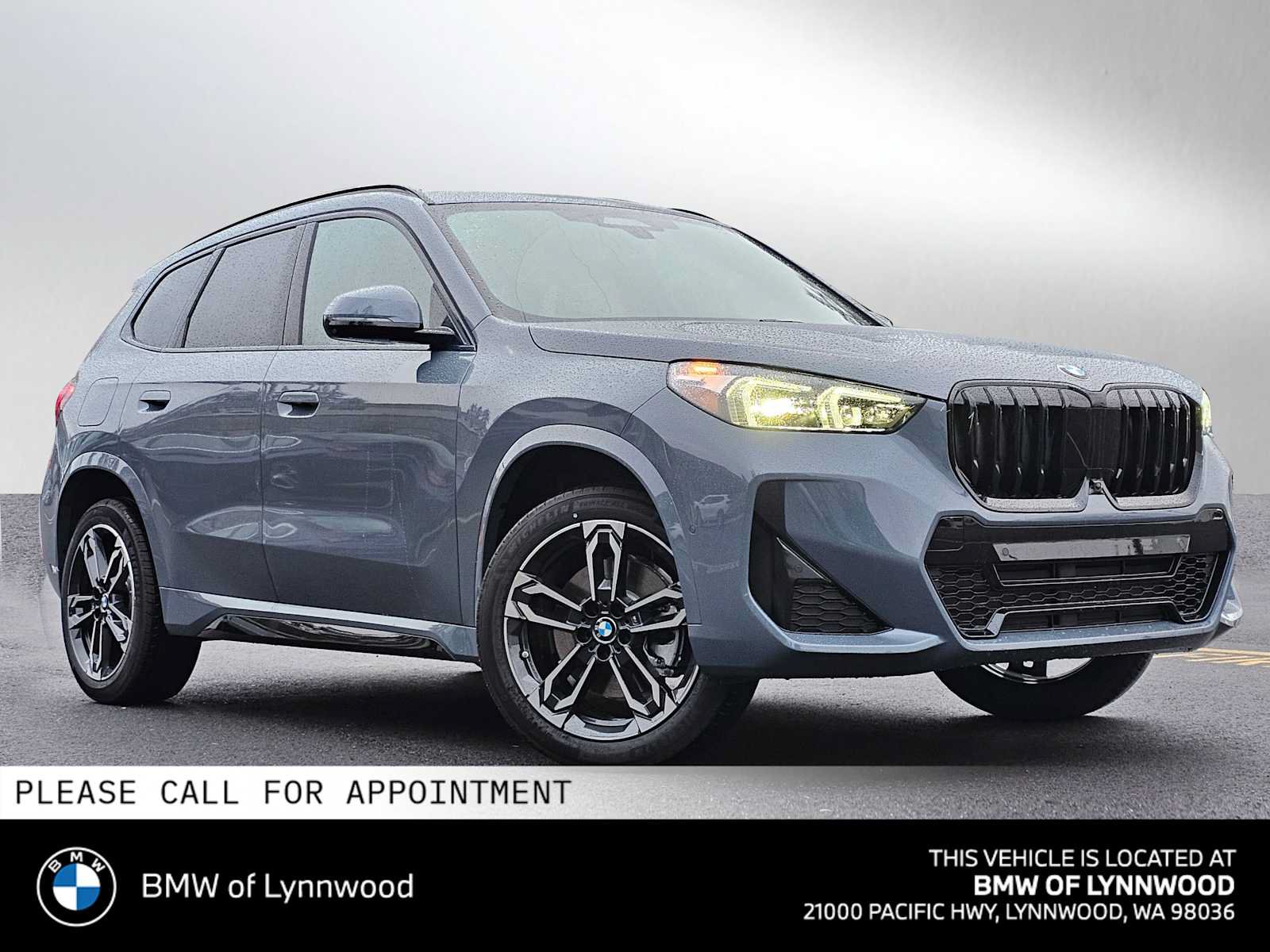 New 2026 BMW X1 xDrive28i w/ Technology Package AWD/4WD image 1