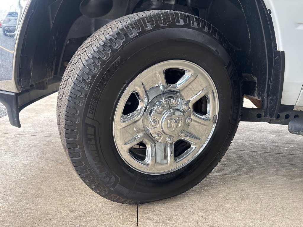 Used 2022 RAM 2500 Tradesman w/ Chrome Appearance Group image 38