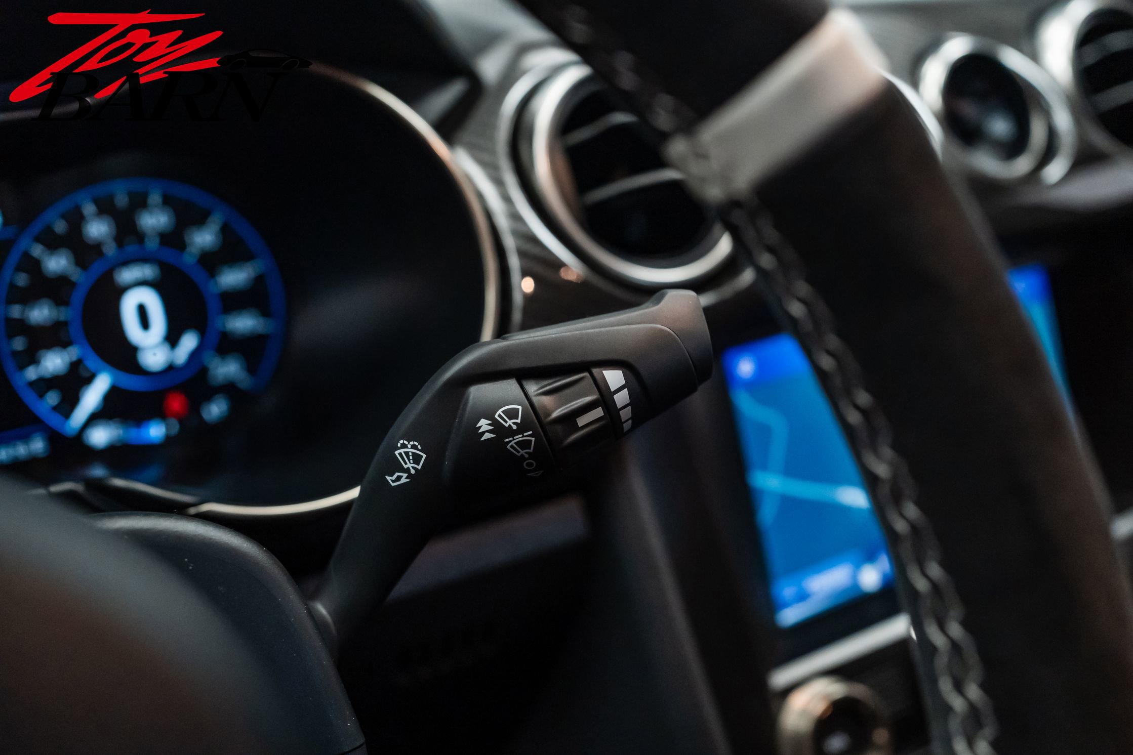 Used 2020 Ford Mustang Shelby GT500 w/ Carbon Fiber Track Pack image 36