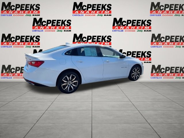 Used 2025 Chevrolet Malibu RS FWD image 8