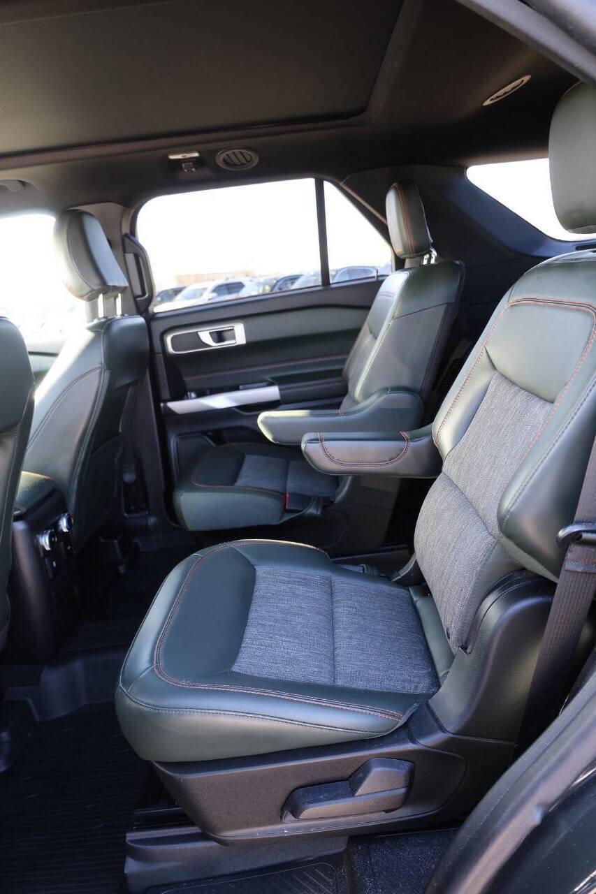 Used 2022 Ford Explorer Timberline image 17
