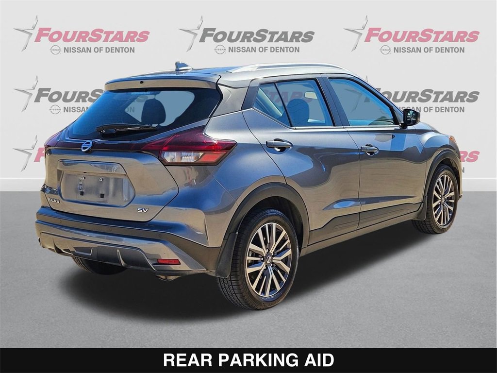 Used 2021 Nissan Kicks SV image 4