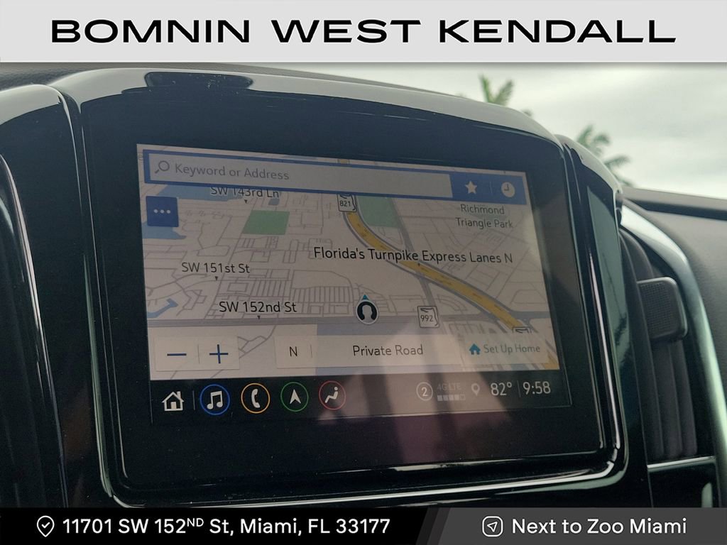 Used 2024 Chevrolet Traverse RS image 15