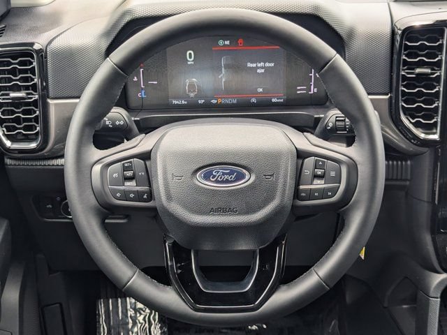 Used 2025 Ford Ranger XLT w/ Equipment Group 301A High AWD/4WD image 20