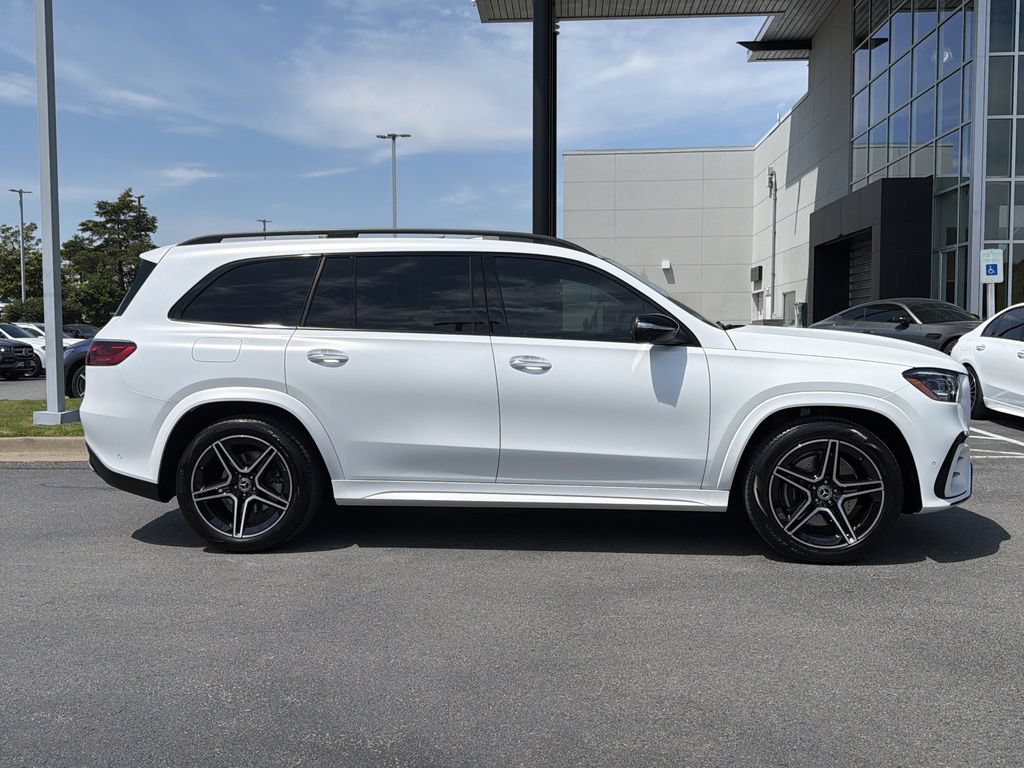 New 2026 Mercedes-Benz GLS 450 4MATIC image 2