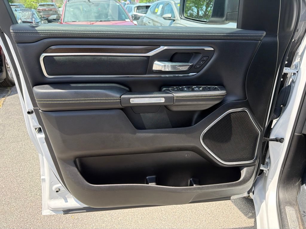Used 2022 RAM 1500 Laramie w/ Trailer Tow Group AWD/4WD image 12