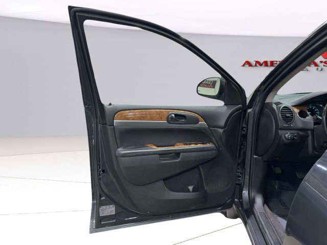 Used 2011 Buick Enclave CX image 20