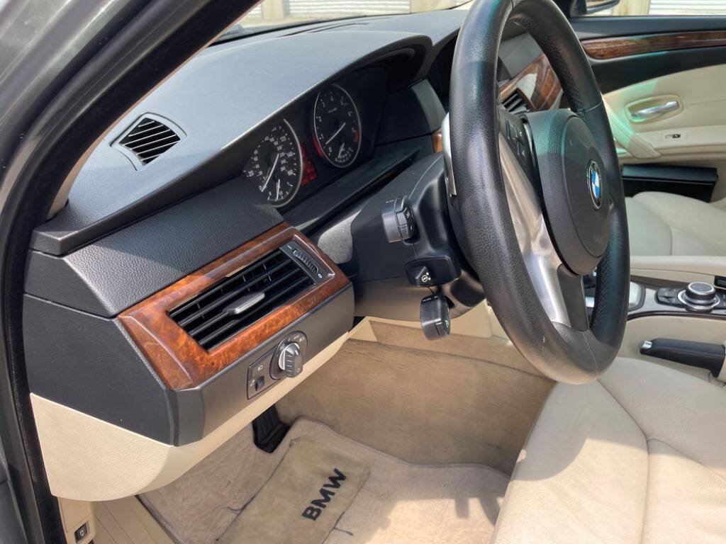 Used 2009 BMW 535i Sedan RWD image 54