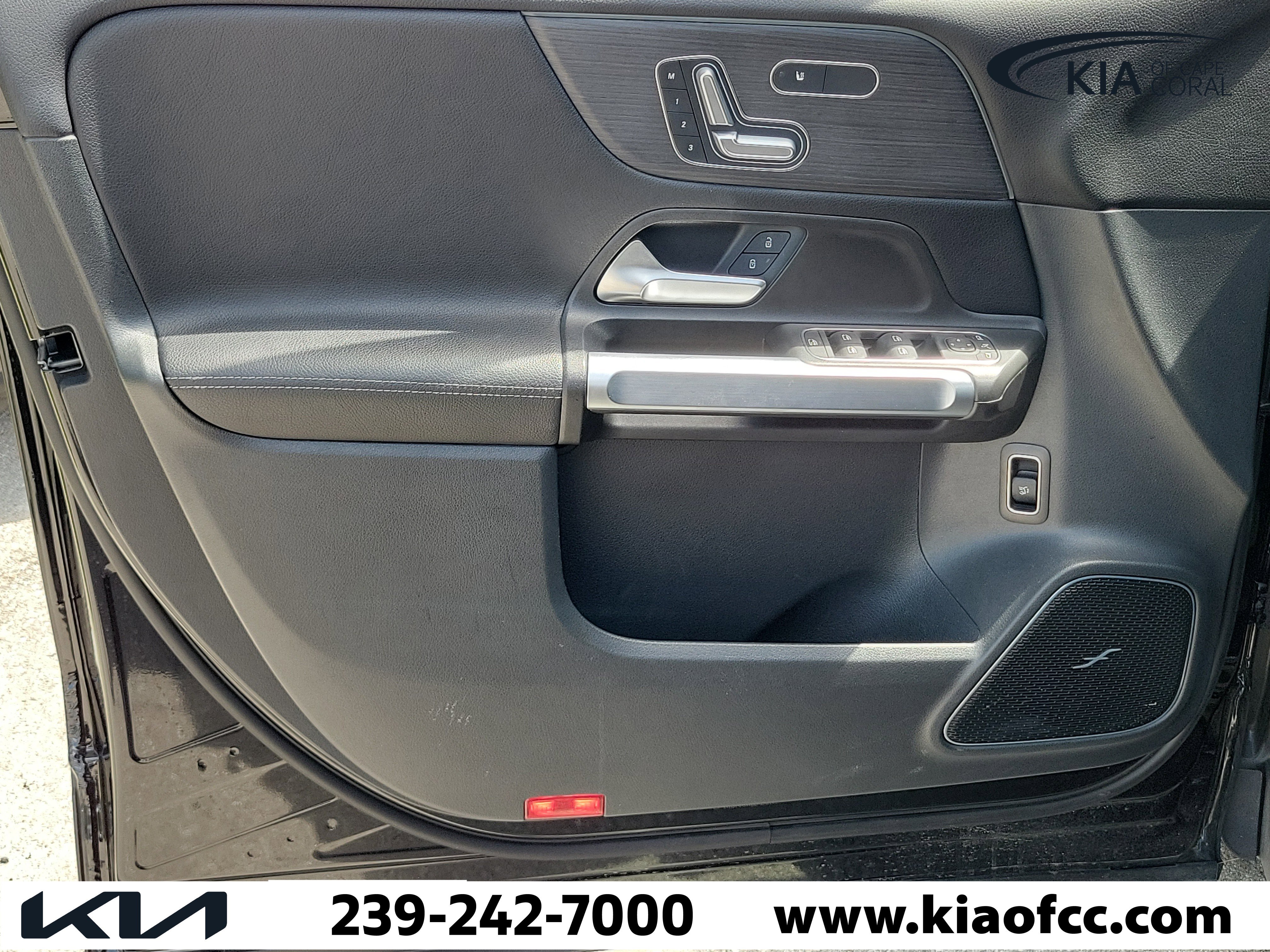 Used 2024 Mercedes-Benz GLB 250 4MATIC image 20