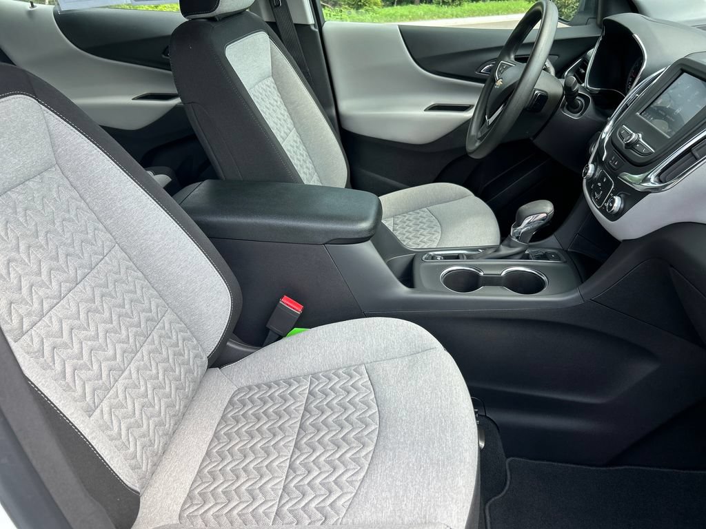 Used 2024 Chevrolet Equinox LS AWD/4WD image 13