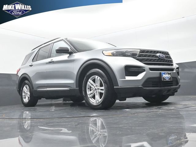 Used 2024 Ford Explorer XLT RWD image 17