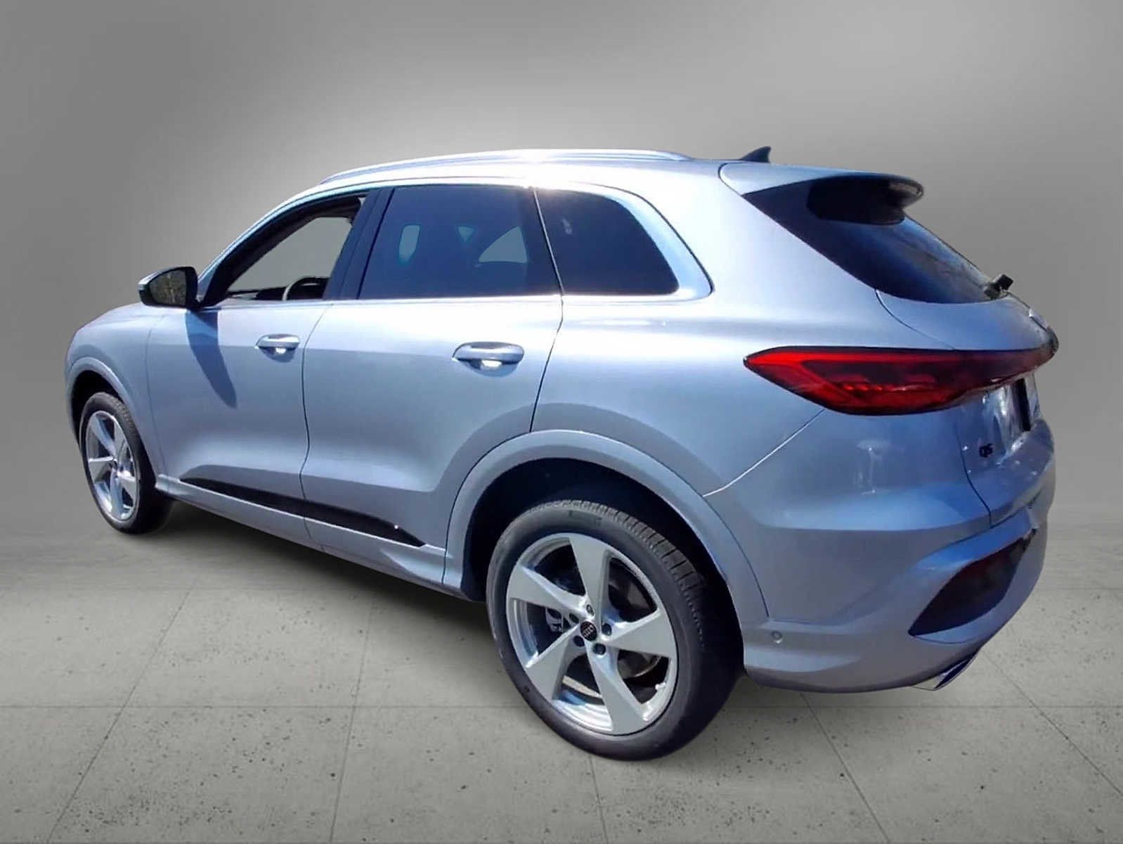 New 2026 Audi Q5 Premium Plus AWD/4WD image 6