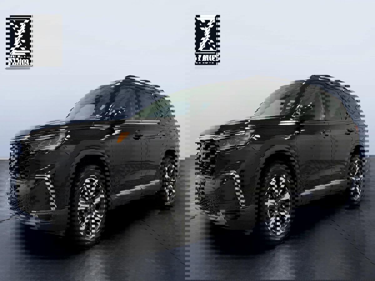 Used 2024 Honda Pilot Touring image 2