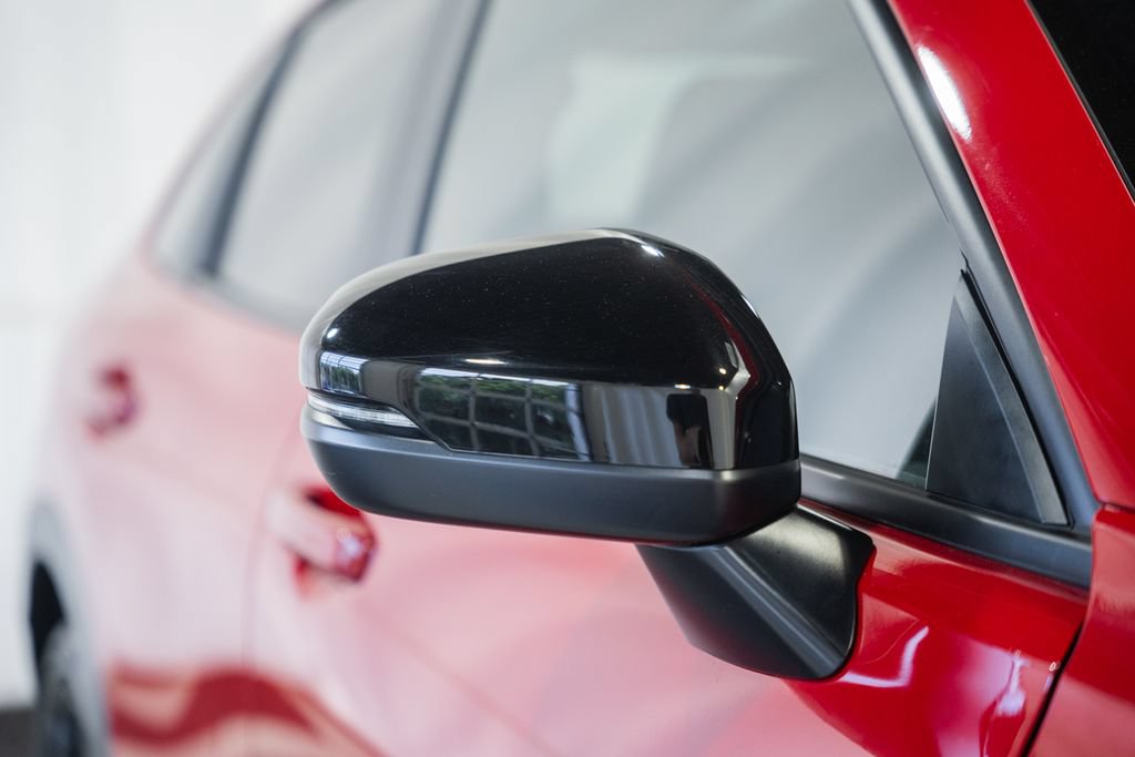 Used 2025 Honda HR-V Sport image 17