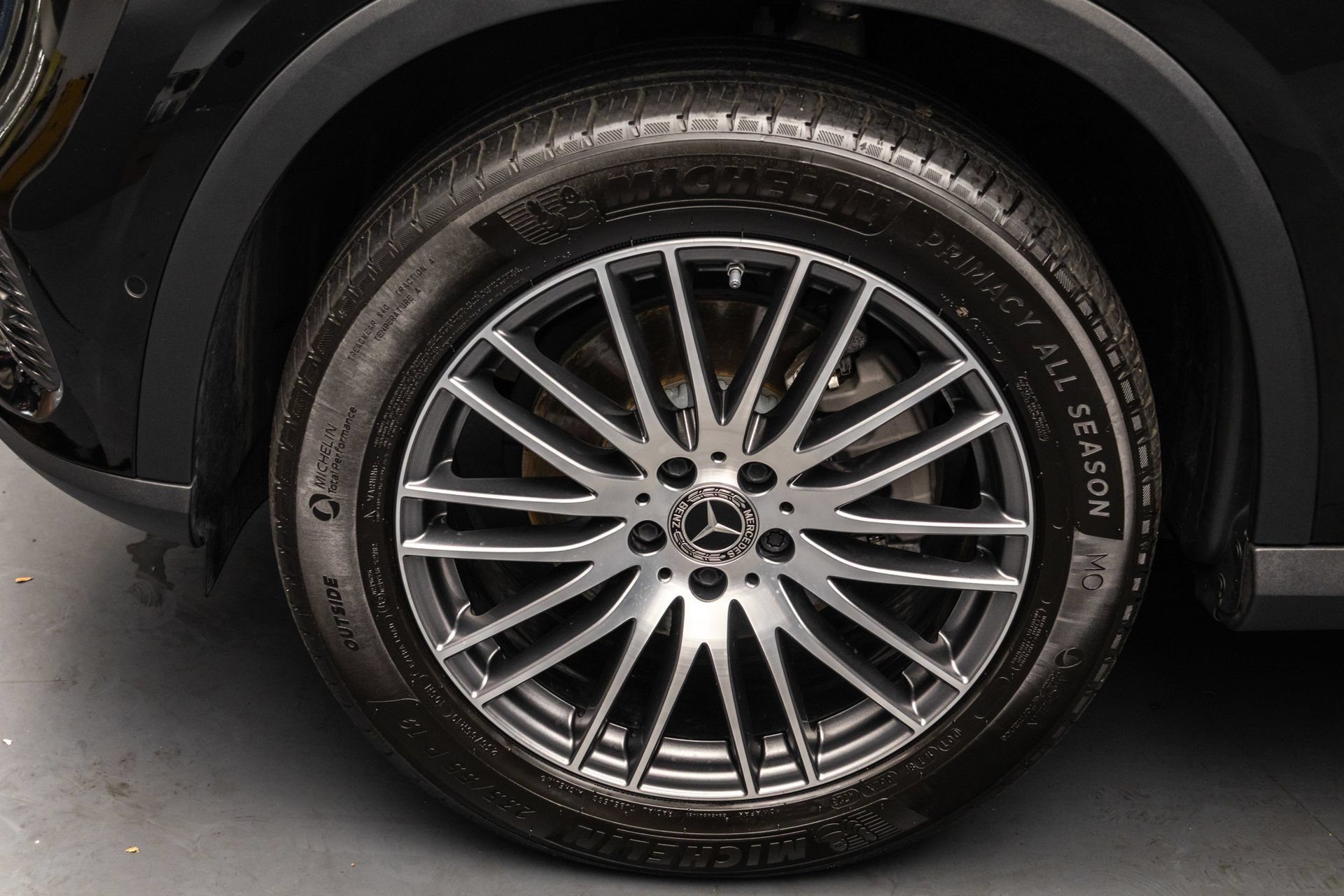 Used 2024 Mercedes-Benz GLC 300 4MATIC image 42