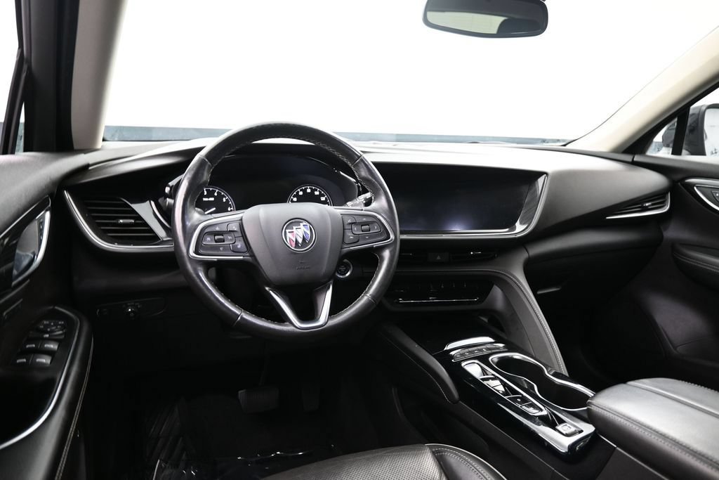Used 2021 Buick Envision Essence w/ Sport Touring Package AWD/4WD image 11