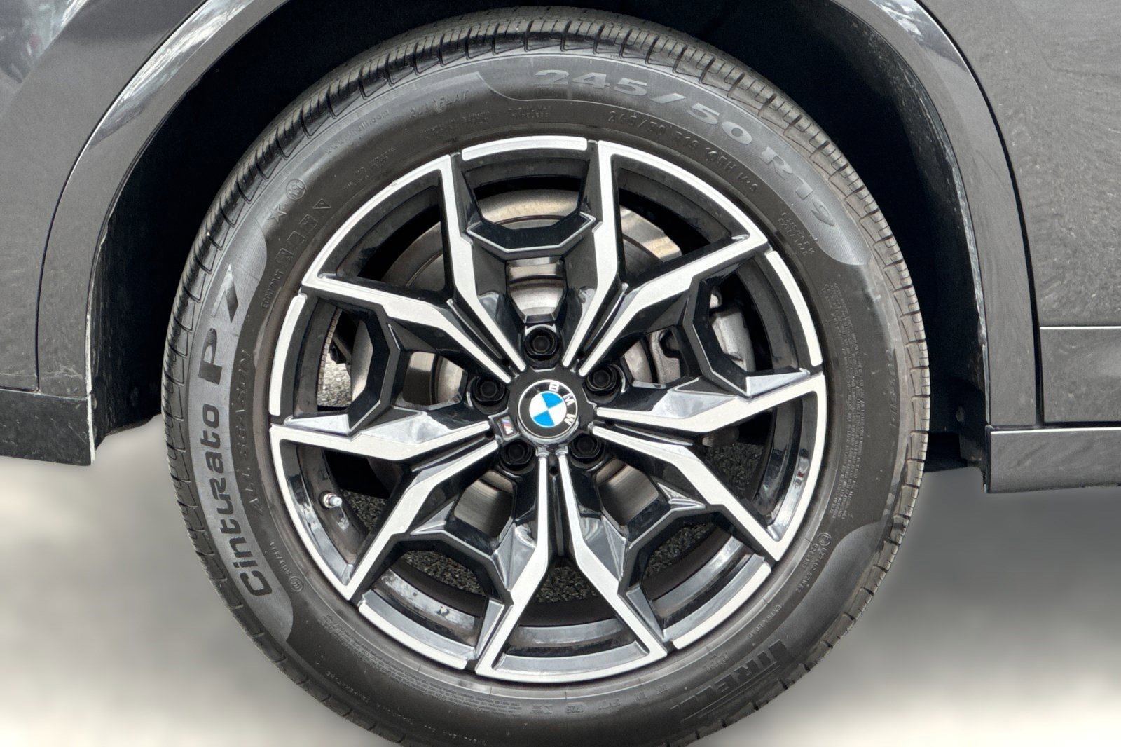 Used 2025 BMW X4 xDrive30i image 11