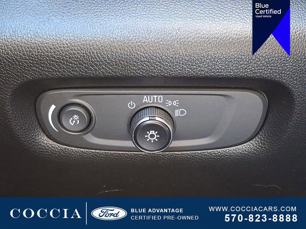 Used 2023 Chevrolet Traverse LT w/ LPO, Floor Liner Package image 26