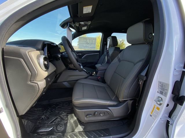 New 2026 Chevrolet Colorado ZR2 w/ Technology Package AWD/4WD image 11