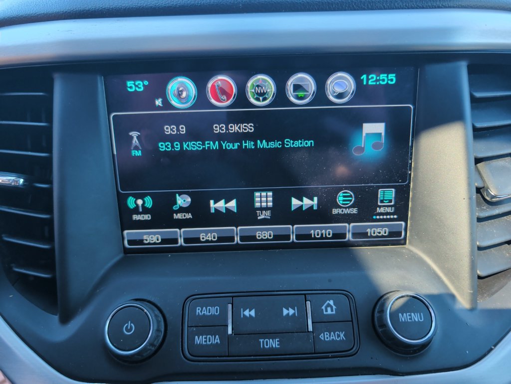 Used 2017 GMC Acadia SLE FWD image 13