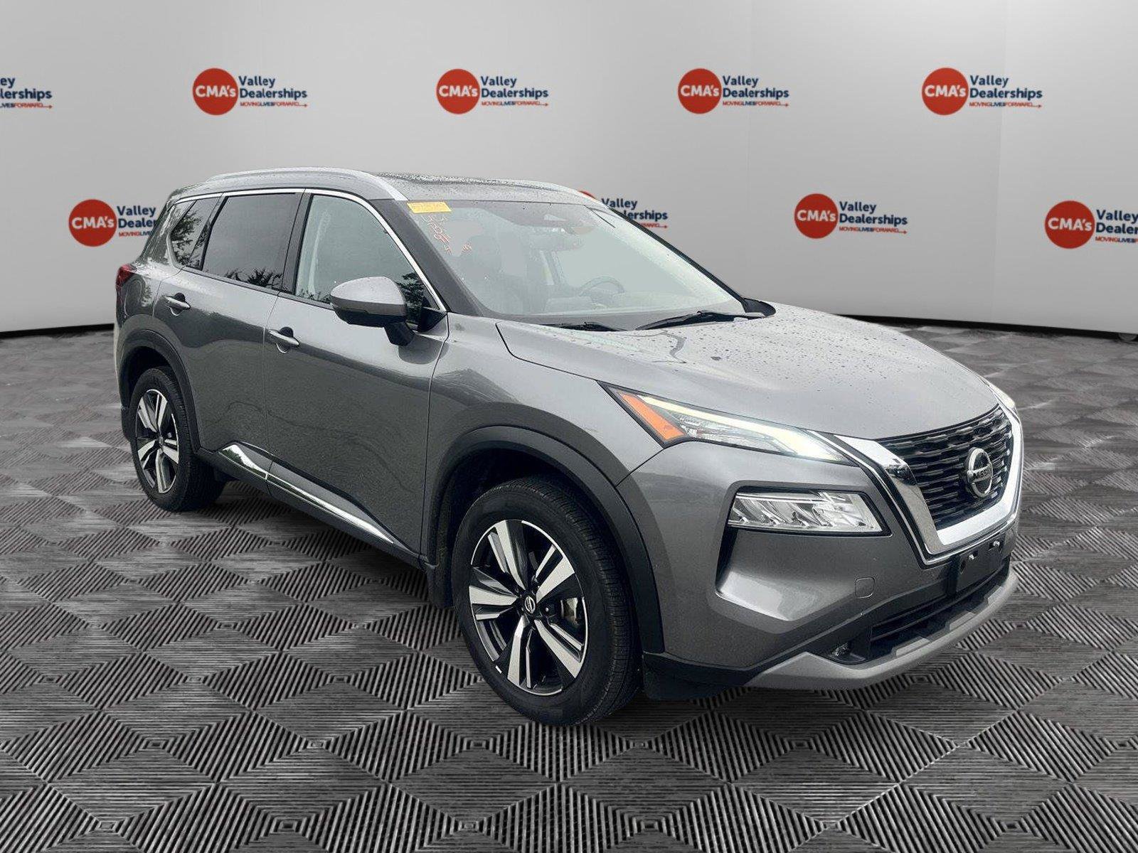 Used 2021 Nissan Rogue SL AWD/4WD image 7