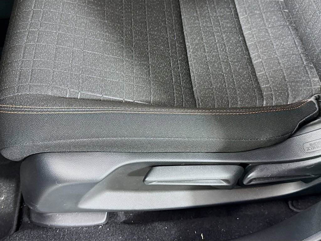 Used 2026 Honda HR-V Sport image 19