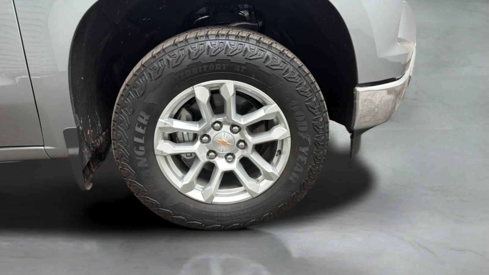 Used 2026 Chevrolet Silverado 1500 LT AWD/4WD image 26