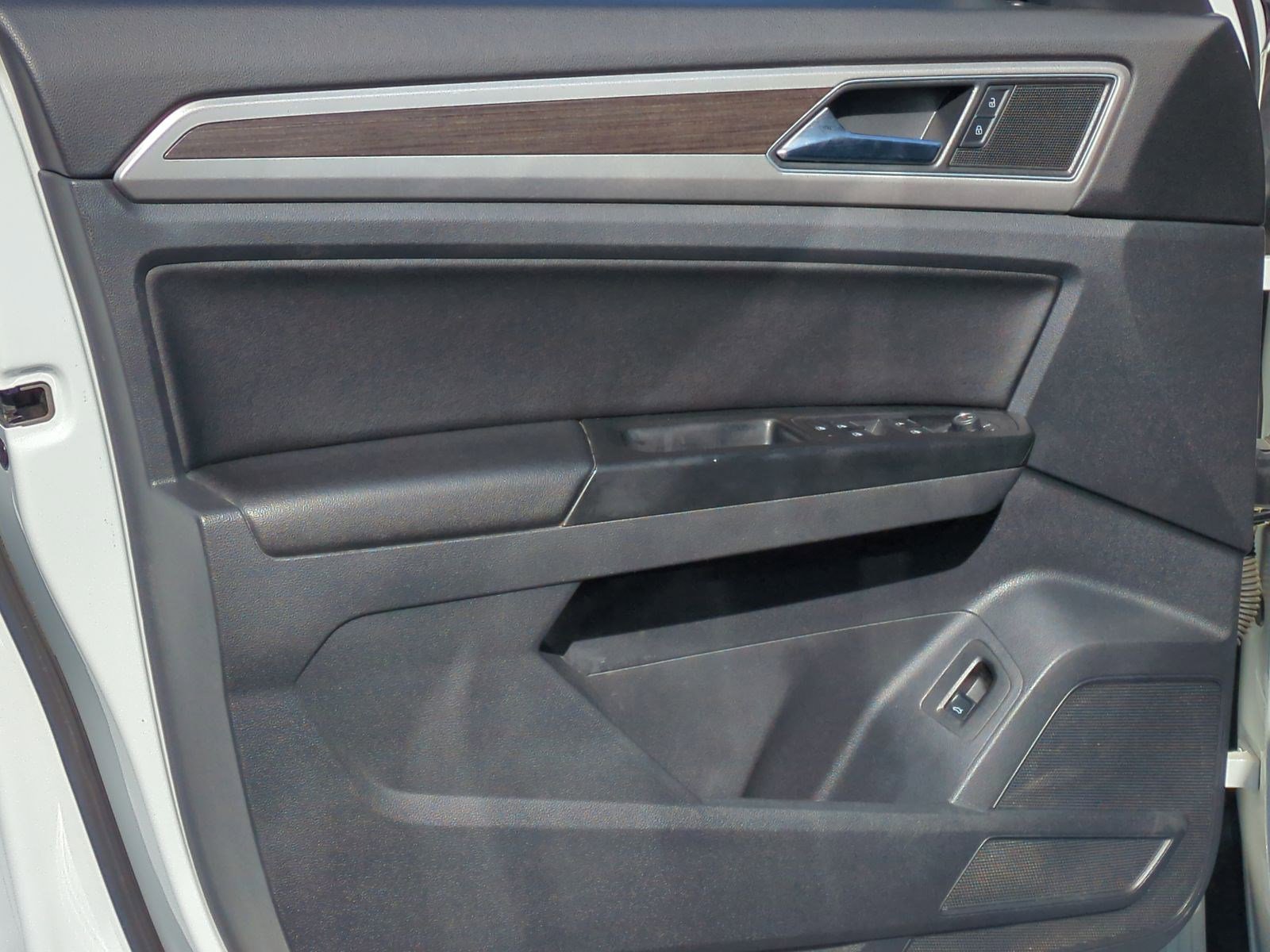 Used 2019 Volkswagen Atlas SEL image 14