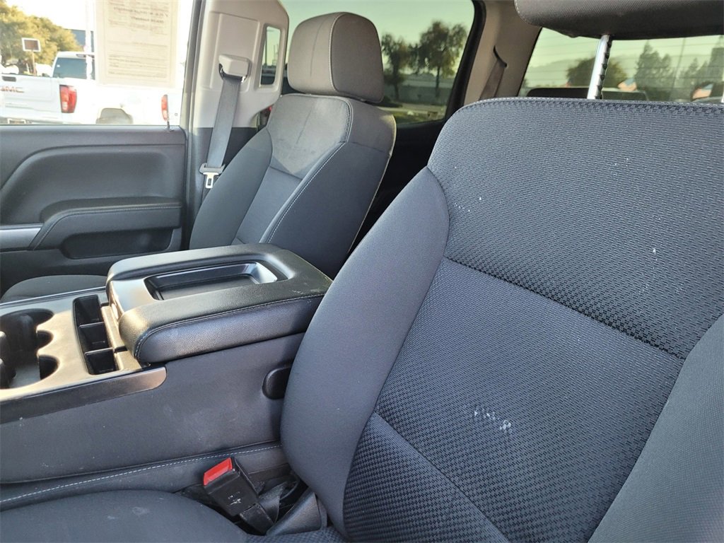 Used 2018 Chevrolet Silverado 1500 LT w/ LT Eassist Package image 15