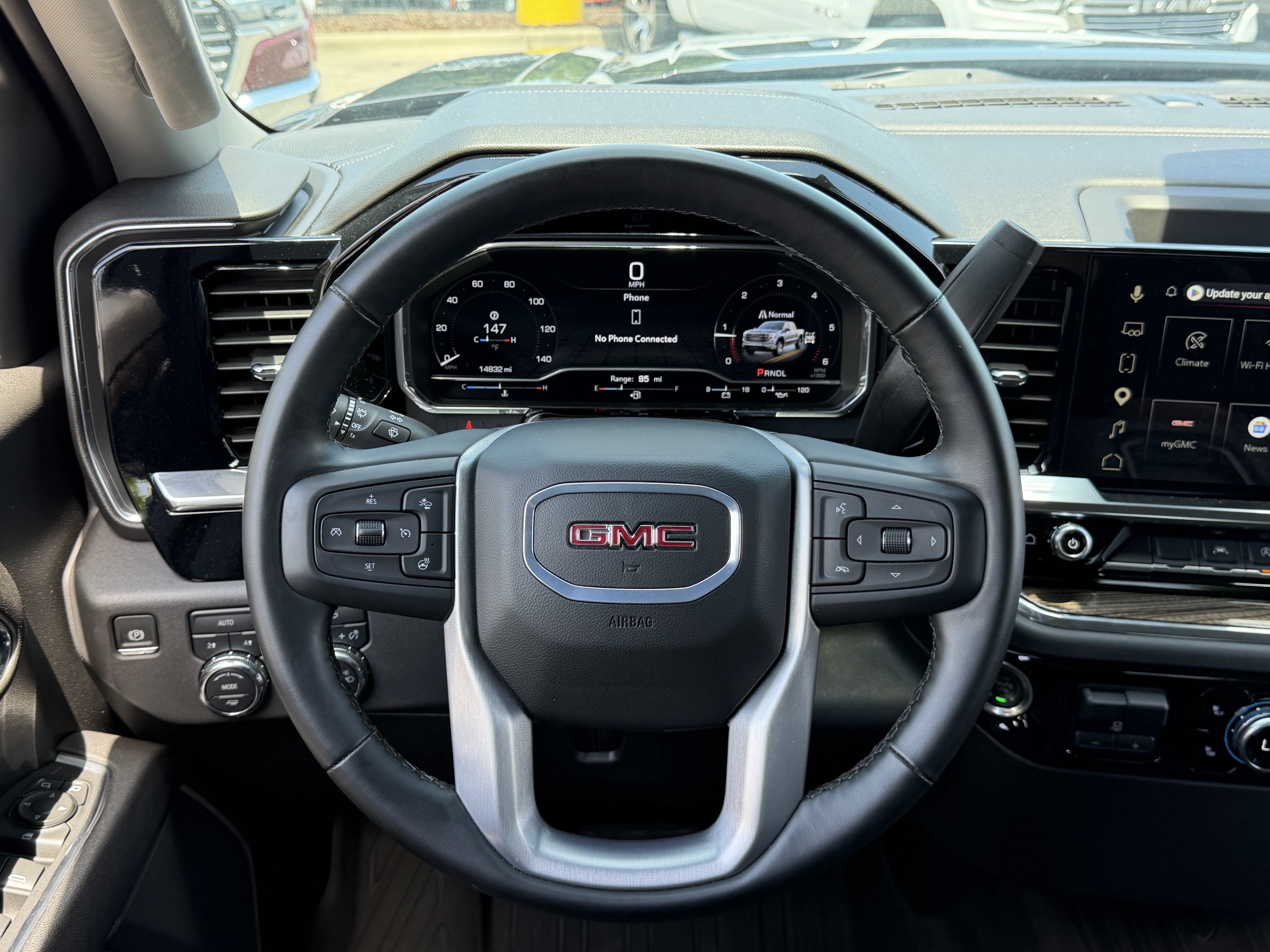 Used 2025 GMC Sierra 1500 Elevation AWD/4WD image 17