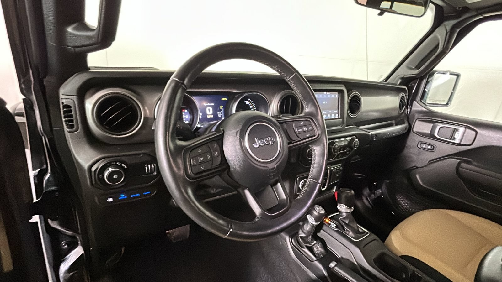 Used 2023 Jeep Wrangler Unlimited w/ Cold Weather Group AWD/4WD image 16